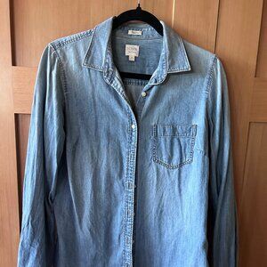 JCrew Perfect Fit Long Sleeve Chambray Shirt